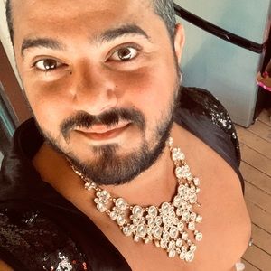 Meet your Posher, Adel